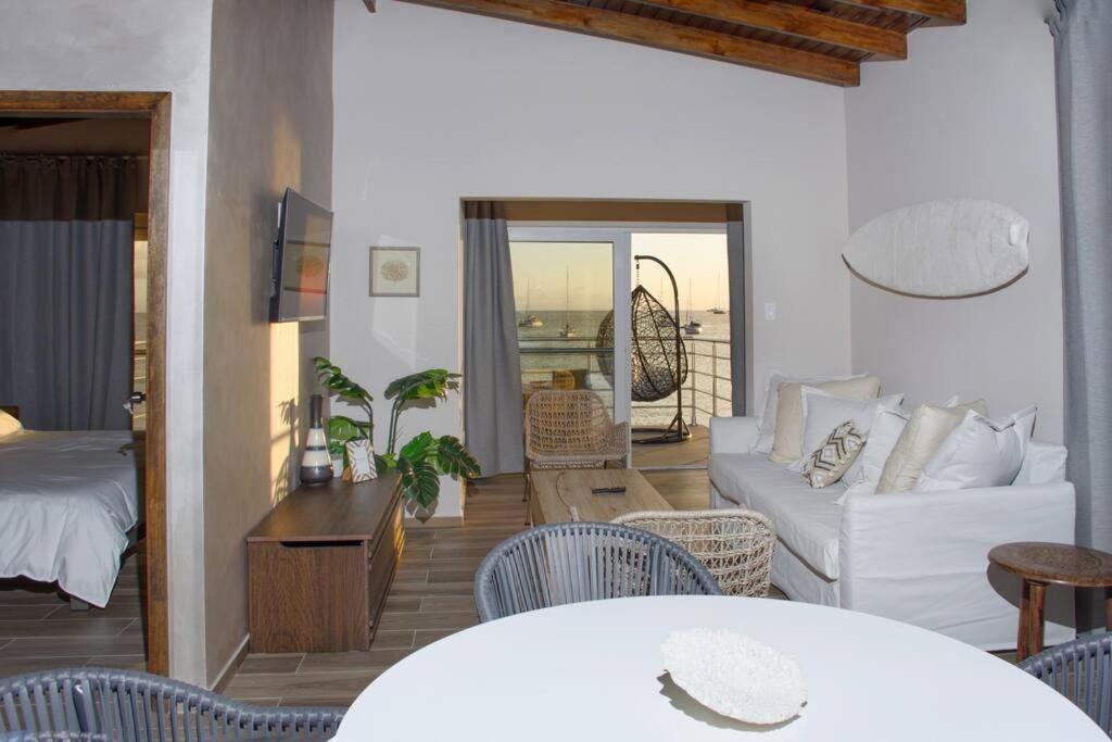 Tradewinds Apartments Simpson Bay Zewnętrze zdjęcie